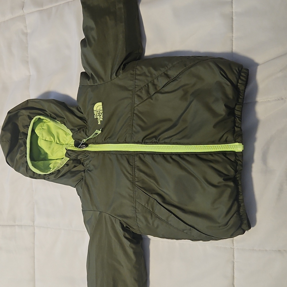Reversible North Face Jacket - Picture 7 of 12
